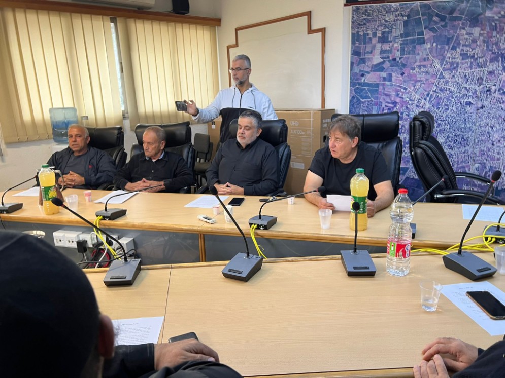 بعد إعلان الإضراب.. بلدية الطيرة تؤكد ضرورة العمل على خطة لنبذ الجريمة