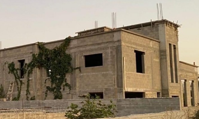 خطر الهدم يتهدد منزل ضياء جابر من الطيبة..وجابر للجرمق: لن أهدم منزلي بنفسي