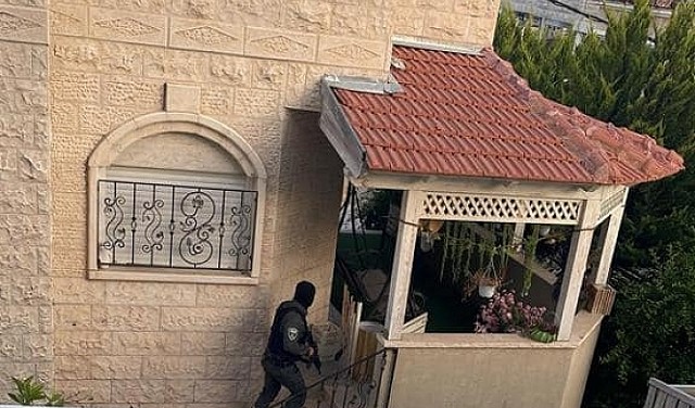 لجنة الحريات: حملة الاعتقالات في صندلة لا تقل سوءًا عن قتل ديار عمري