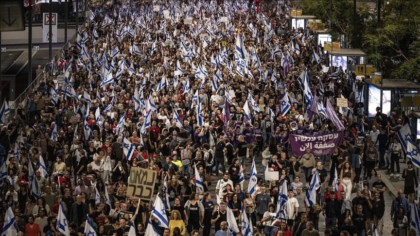 عائلات المحتجزين الذين قتلوا خلال الأسر يجتمعون مع زامير..هذا ما طلبوه