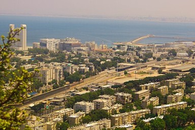 الجبهة في بلدية حيفا: نرفض هدم مبانٍ تاريخية في الحي الشرقي