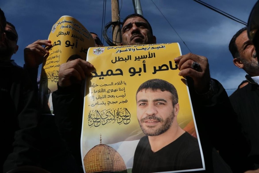 هيئة شؤون الأسرى: "ناصر أبو حميد يعيش أخطر حالة منذ إصابته بالسرطان"