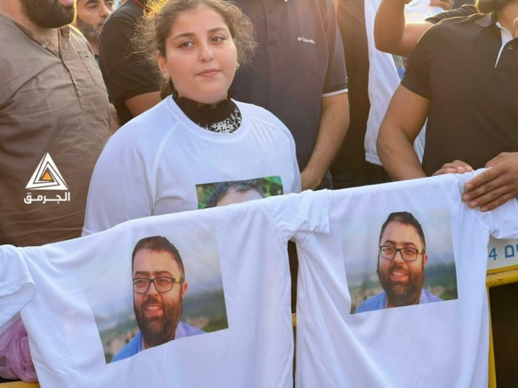 "الشرطة جابت العار".. العشرات يتظاهرون ضد العنف والجريمة في أم الفحم