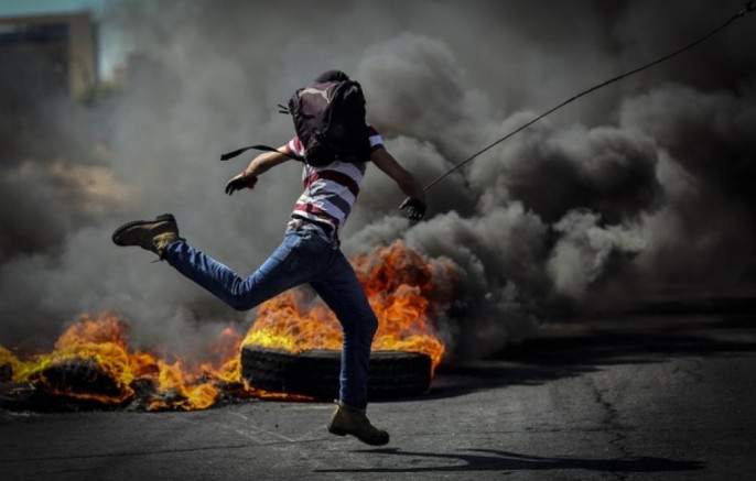 مؤرخ إسرائيلي: الانتفاضة الفلسطينية الثالثة باتت قريبة