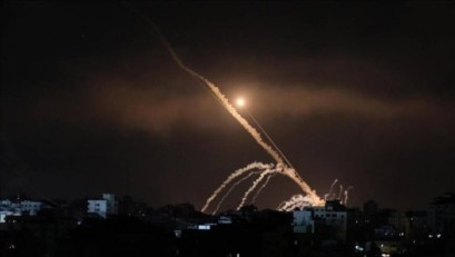 محلل عسكري إسرائيلي يؤكد أن التصعيد الذي يبدأ بالضفة والقدس ينتهي في غزة