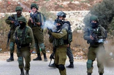 صحيفة عبرية تُؤكد: الإسرائيليون والفلسطينيون على أعتاب مواجهة عسكرية