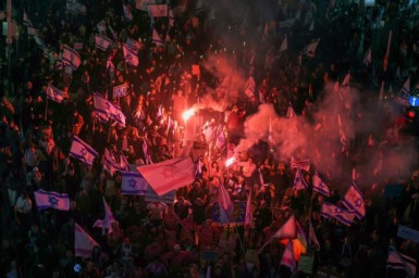 للأسبوع السابع..عشرات الآلاف يتظاهرون ضد الحكومة الإسرائيلية وخطة "إضعاف جهاز القضاء"