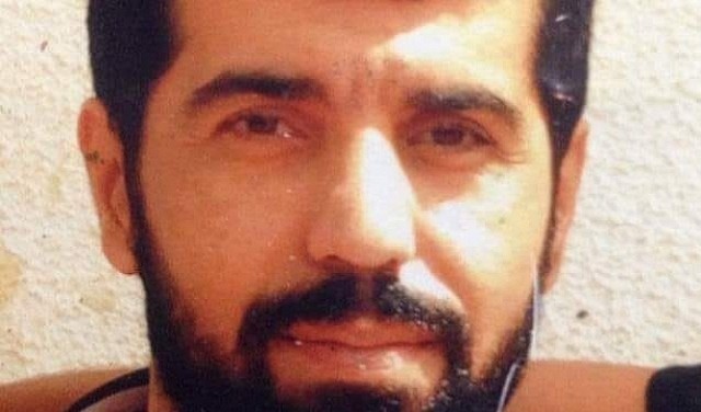 أُصدر بحقه قرار بالإبعاد عن مكان سكنه في حيفا..الاحتلال يعيد اعتقال الأسير منير الرجبي