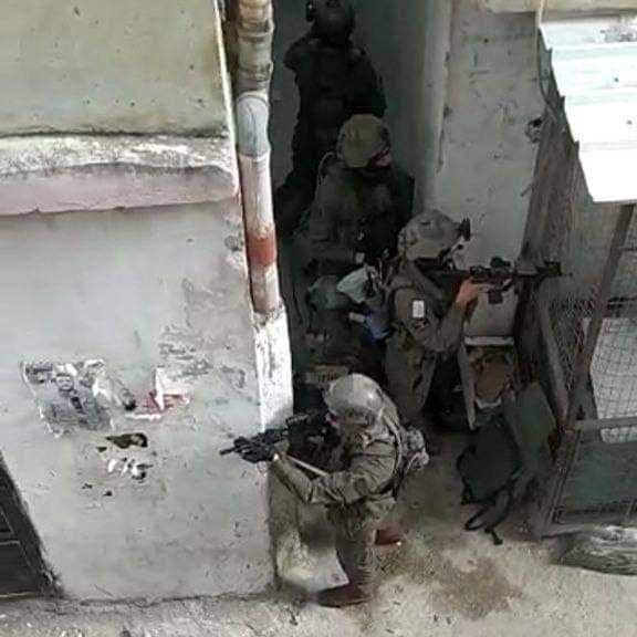 شهيدان و3 إصابات برصاص جيش الاحتلال في مخيم بلاطة بنابلس