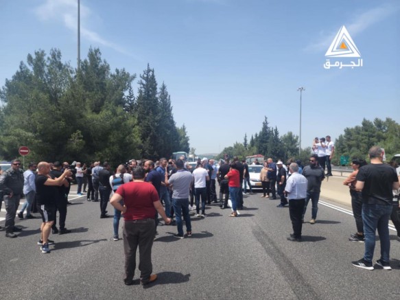 شرطة "إسرائيل" تحاول عرقلة قافلة المركبات التي وصلت القدس