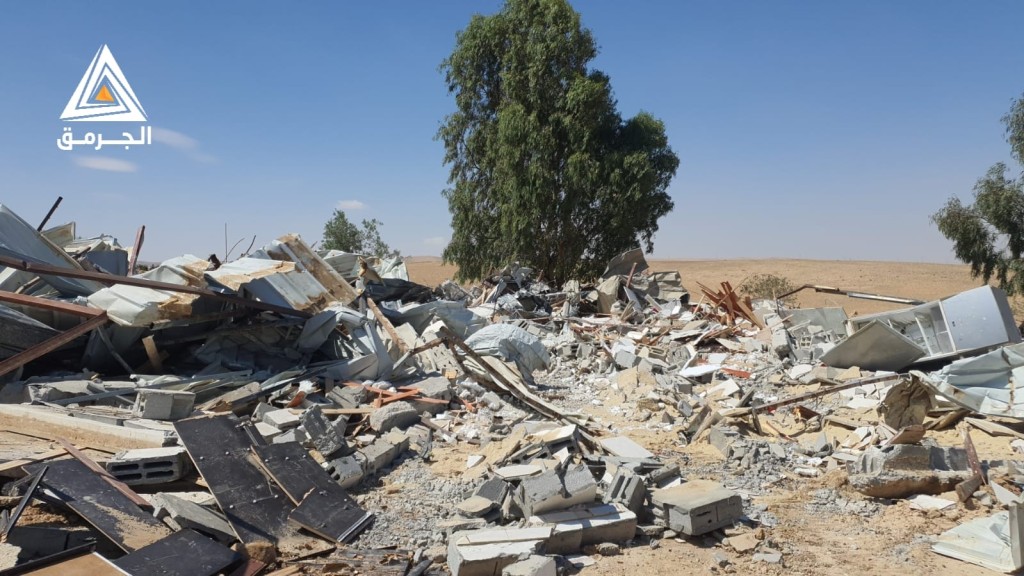 خطوات احتجاجية في عرعرة النقب بعد هدم 5 منازل لعائلة الغول