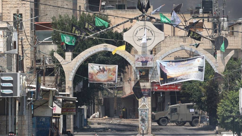 "لأجلك بلدي" تطلق حملة لتوفير الدعم المادي والمعنوي للأهالي في جنين