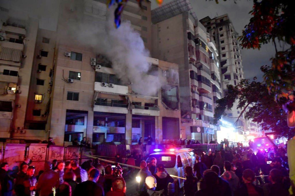 مصر توقف وساطتها بصفقات التبادل ردًا على القصف في بيروت