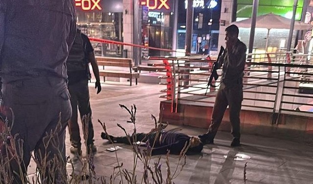 مقتل إسرائيلي متأثرًا بجراحه التي أصيب بها في عملية طعن في "غان يفني" قبل أيام