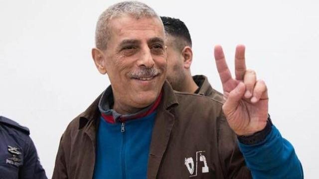 عائلة وليد دقة: احتجاز جثمان وليد إجراء عقابي وندعو المتابعة للانضمام إلينا في نضالنا