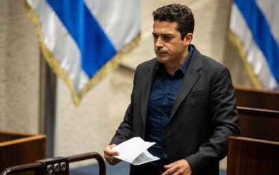 وزير إسرائيلي يطالب غالانت بوقف التعيينات الجديدة في هيئة الأركان العامة